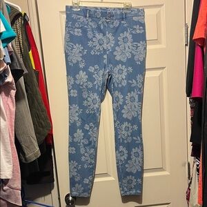 Time & Tru Floral Jeggings - Size L (12-14)